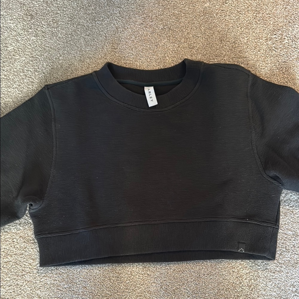 Varley Black Cropped Sweatshirt